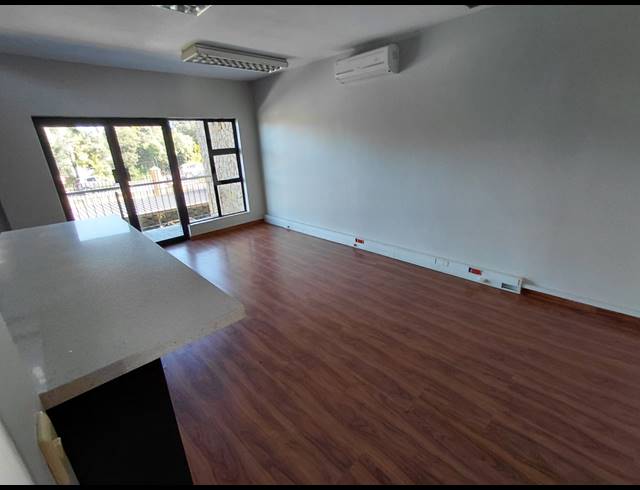 277M² OFFICE TO LET IN CARLSWALD
